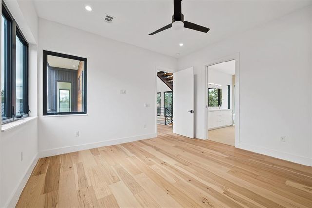 200 N Lake Hills DR, Austin, TX 78733