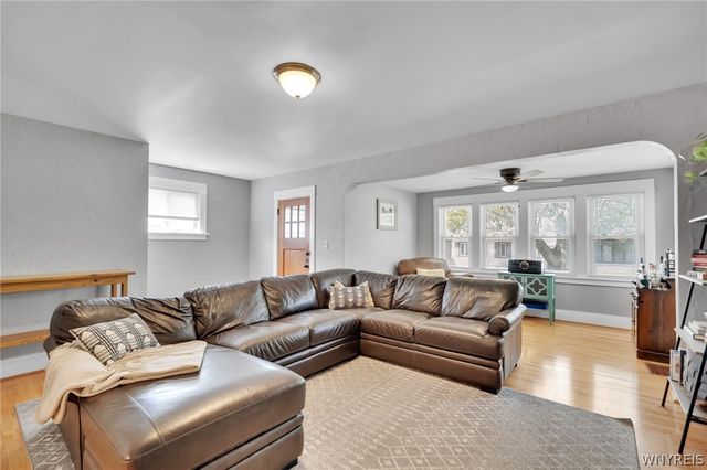 163 Taunton Place, Buffalo, NY 14216