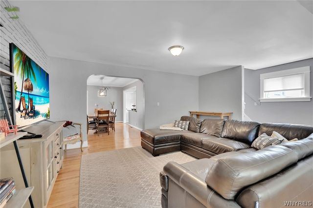 163 Taunton Place, Buffalo, NY 14216