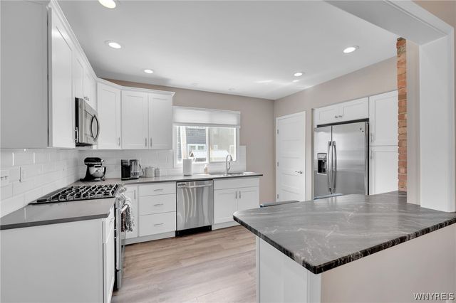 163 Taunton Place, Buffalo, NY 14216