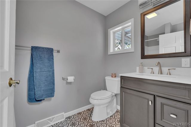 163 Taunton Place, Buffalo, NY 14216