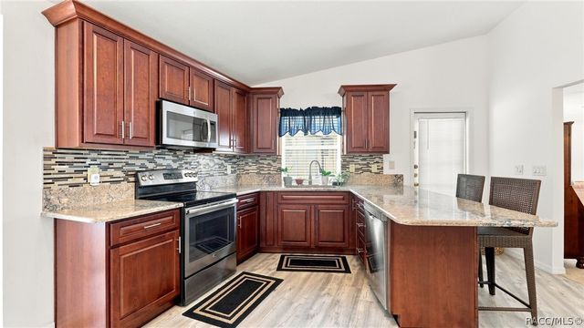 1140 S Softwind Loop, Lecanto, FL 34461