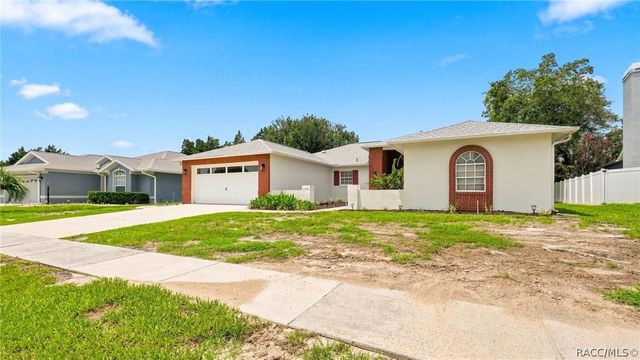 1140 S Softwind Loop, Lecanto, FL 34461
