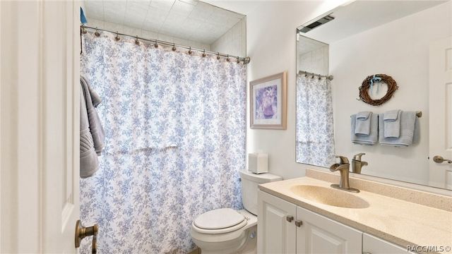 1140 S Softwind Loop, Lecanto, FL 34461