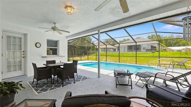 1140 S Softwind Loop, Lecanto, FL 34461
