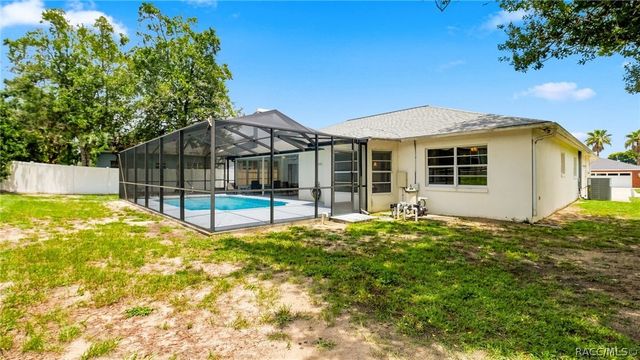 1140 S Softwind Loop, Lecanto, FL 34461