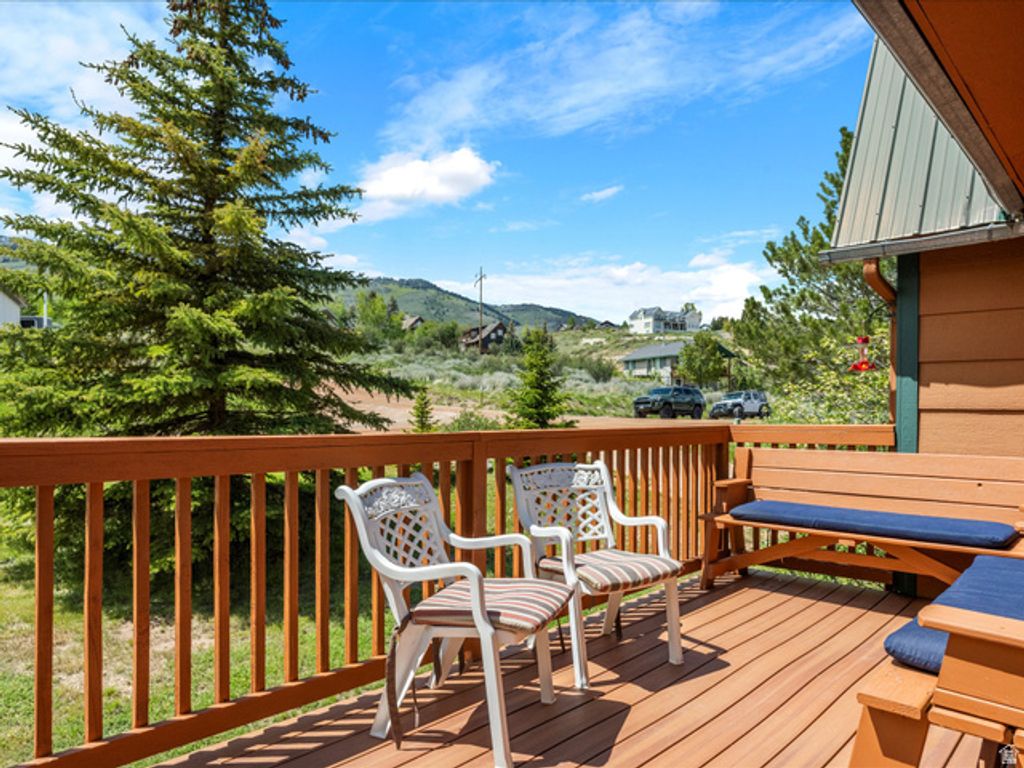 Image 15 of property listing at 371 LEWIS LOOP #29, Fish Haven, ID 83287