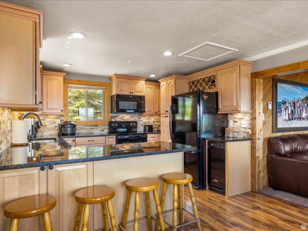 Image 21 of property listing at 371 LEWIS LOOP #29, Fish Haven, ID 83287