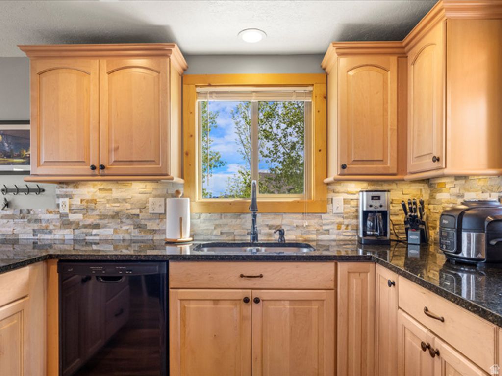 Image 23 of property listing at 371 LEWIS LOOP #29, Fish Haven, ID 83287
