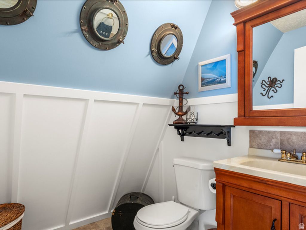 Image 31 of property listing at 371 LEWIS LOOP #29, Fish Haven, ID 83287