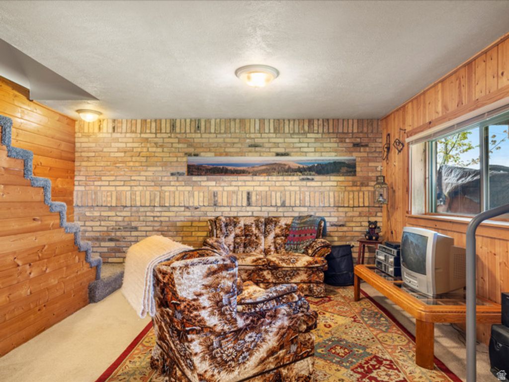 Image 34 of property listing at 371 LEWIS LOOP #29, Fish Haven, ID 83287
