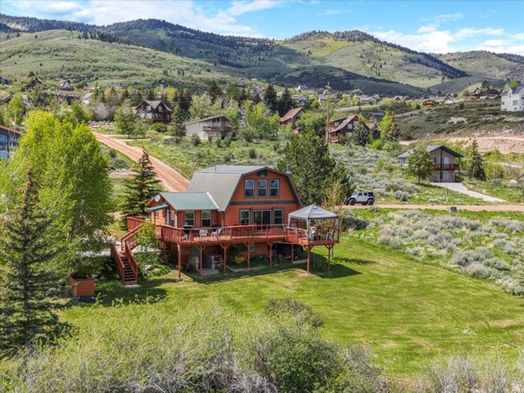 Image 7 of property listing at 371 LEWIS LOOP #29, Fish Haven, ID 83287