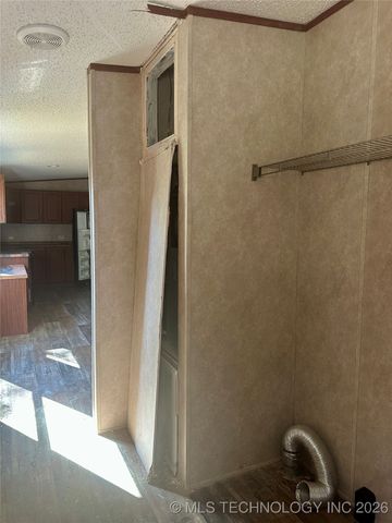 22 South Street, Cartwright, OK 74731