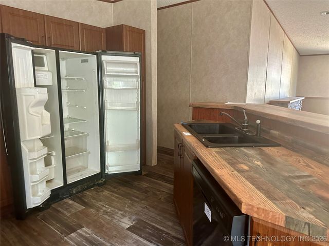 22 South Street, Cartwright, OK 74731