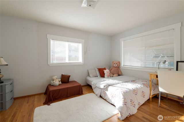 710 ROE Street, Steilacoom, WA 98388