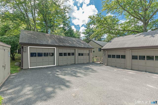47 Woods Way 47, Woodbury, CT 06798