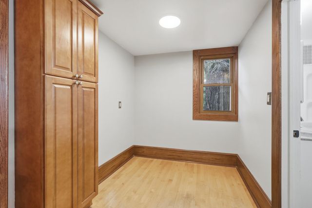 2031 Eastern Avenue, Davenport, IA 50803