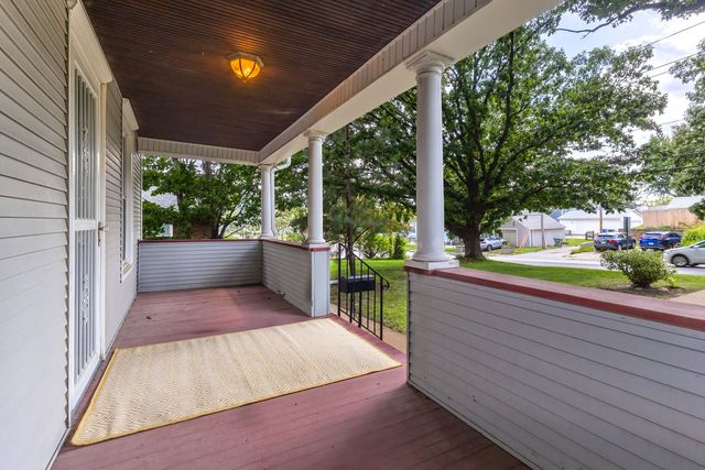 2031 Eastern Avenue, Davenport, IA 50803