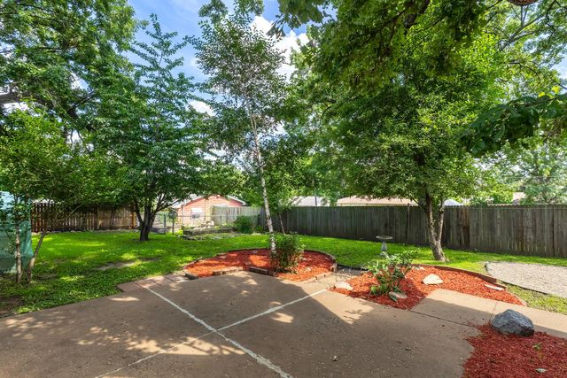2031 Eastern Avenue, Davenport, IA 50803
