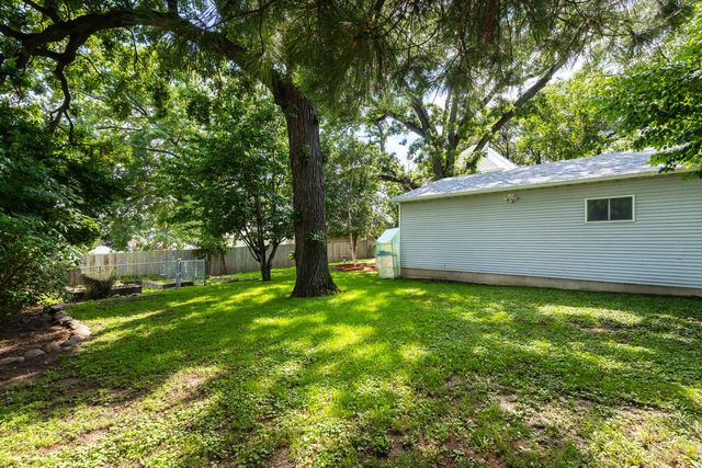 2031 Eastern Avenue, Davenport, IA 50803