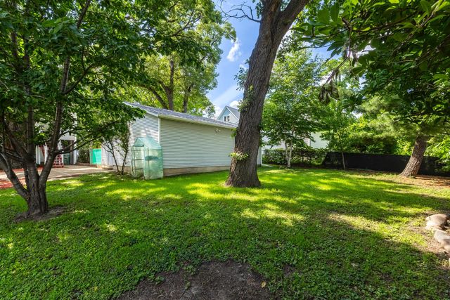 2031 Eastern Avenue, Davenport, IA 50803