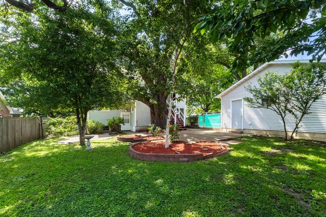 2031 Eastern Avenue, Davenport, IA 50803