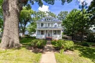 2031 Eastern Avenue, Davenport, IA 50803