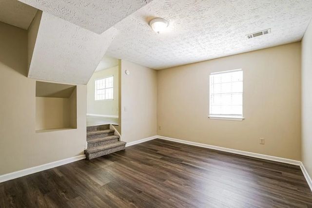 5255 Sugar Crest Drive, Buford, GA 30518