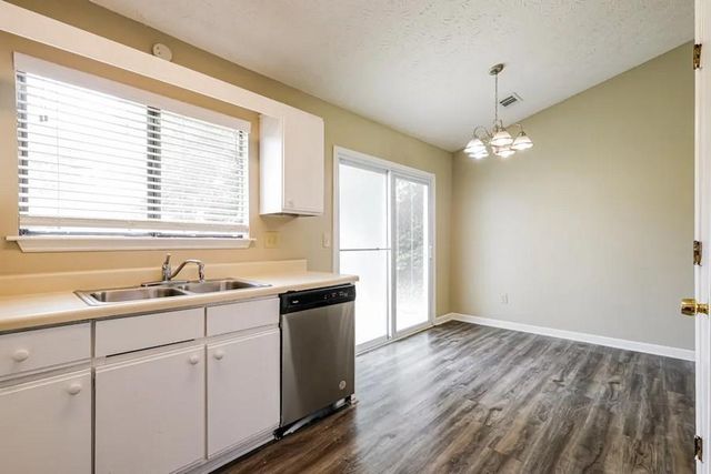5255 Sugar Crest Drive, Buford, GA 30518