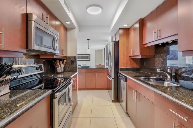 3000 N Ocean Drive 24H, Riviera Beach, FL 33404