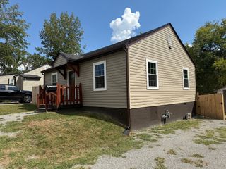 758 Woodmont Blvd, Clarksville, TN 37040
