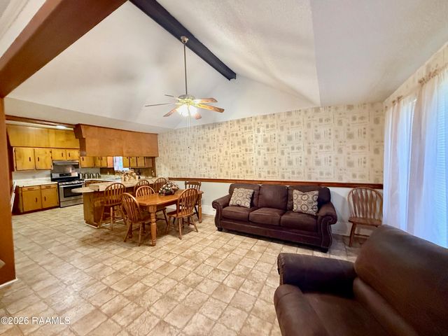 9217 Harold Landry Road, New Iberia, LA 70563