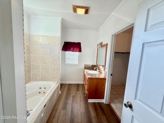 9217 Harold Landry Road, New Iberia, LA 70563