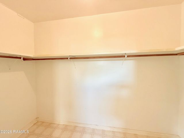 9217 Harold Landry Road, New Iberia, LA 70563