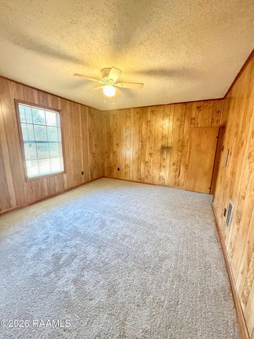 9217 Harold Landry Road, New Iberia, LA 70563