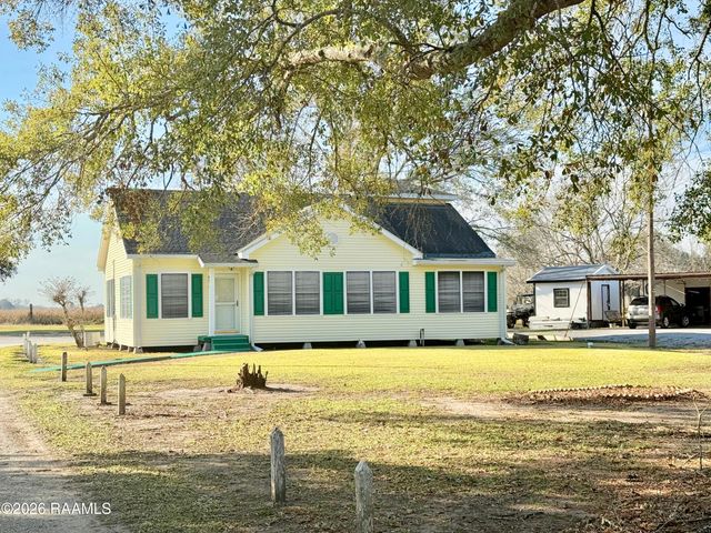 9217 Harold Landry Road, New Iberia, LA 70563