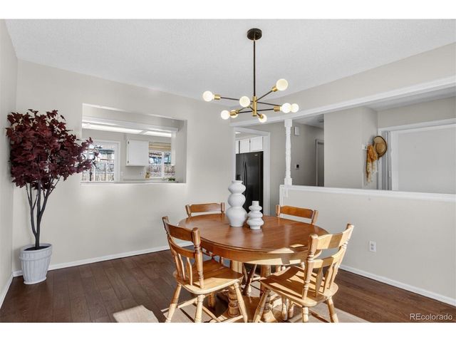 906 Harrison Dr, Lafayette, CO 80026