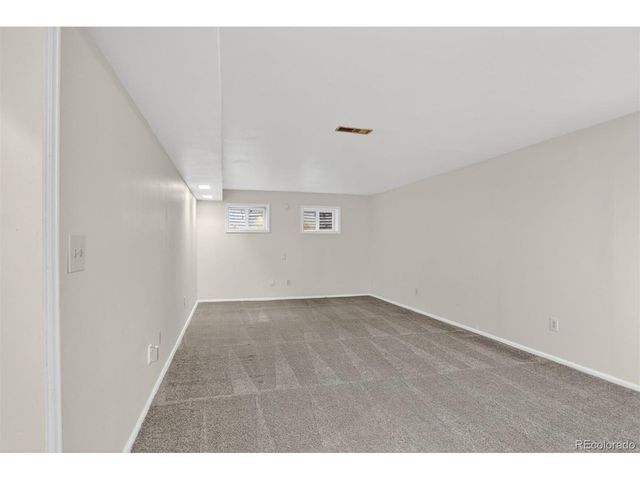 906 Harrison Dr, Lafayette, CO 80026