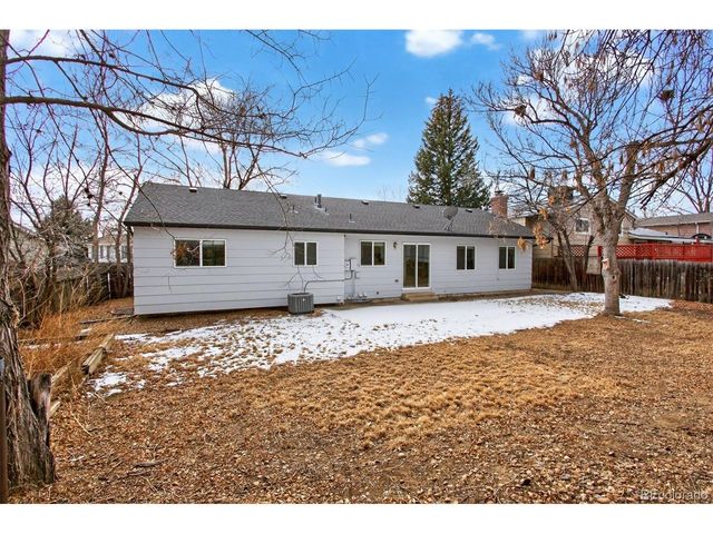 906 Harrison Dr, Lafayette, CO 80026