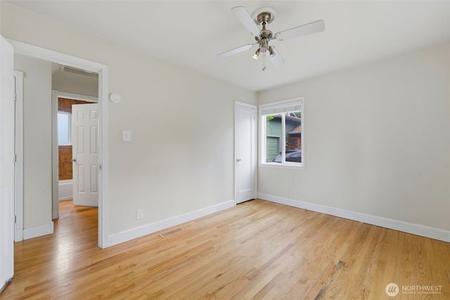 16 Oak Park Drive SW, Lakewood, WA 98499