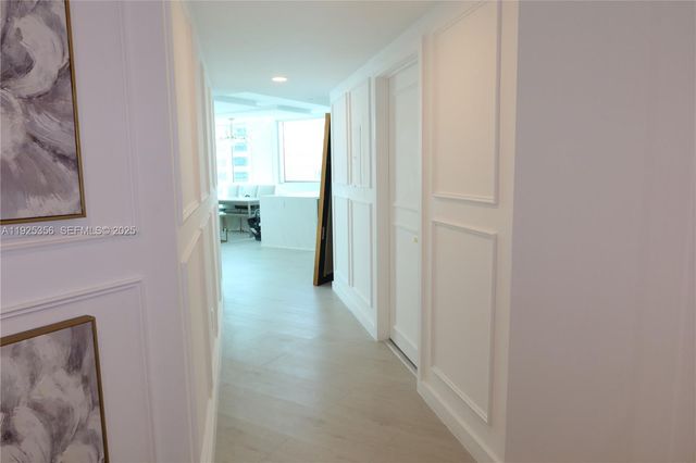 500 Brickell Ave 3902, Miami, FL 33131