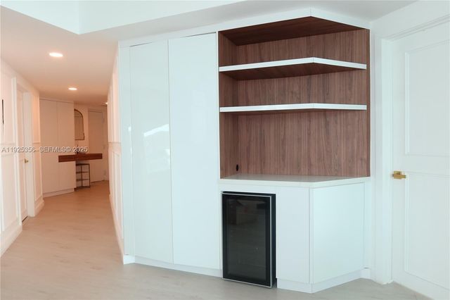 500 Brickell Ave 3902, Miami, FL 33131