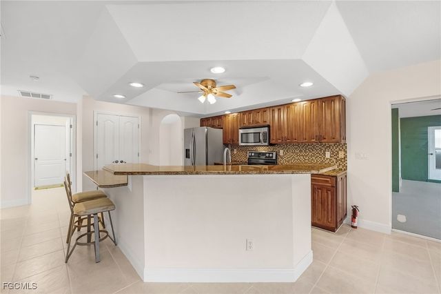 1631 SE 2nd ST, Cape Coral, FL 33990