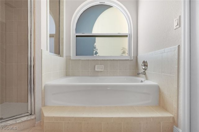 1631 SE 2nd ST, Cape Coral, FL 33990