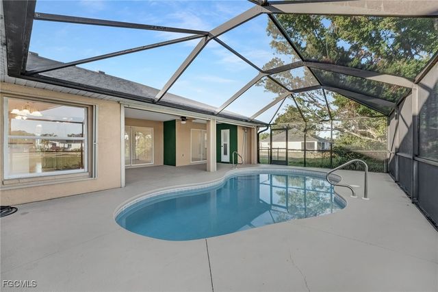 1631 SE 2nd ST, Cape Coral, FL 33990