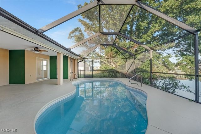 1631 SE 2nd ST, Cape Coral, FL 33990