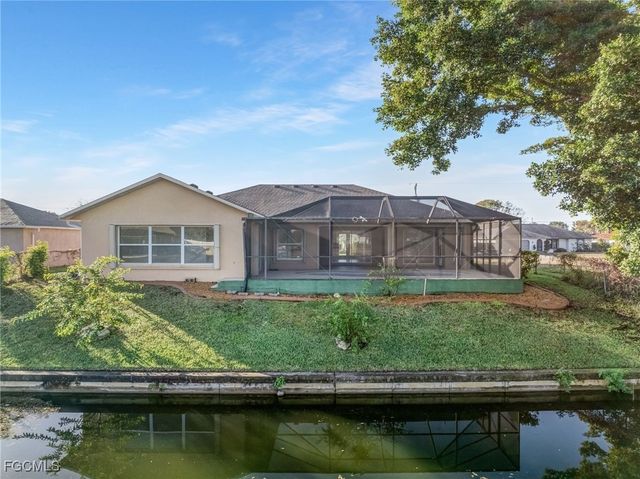 1631 SE 2nd ST, Cape Coral, FL 33990