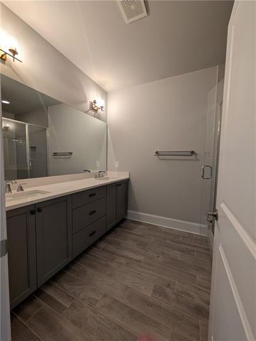 130 Clover Court, Roswell, GA 30075