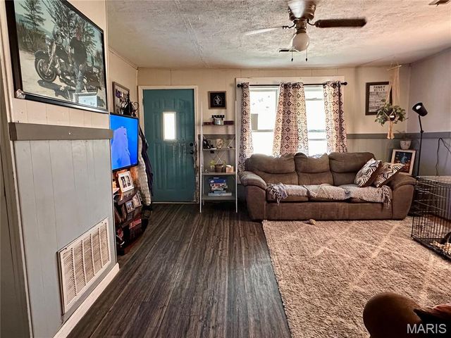 433 South Street, Lebanon, MO 65536