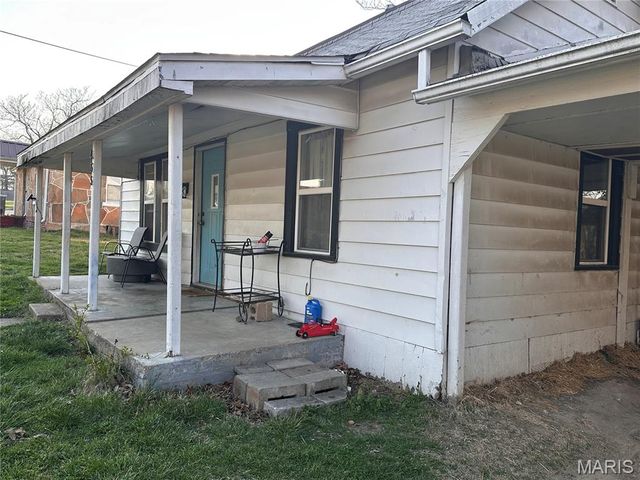 433 South Street, Lebanon, MO 65536